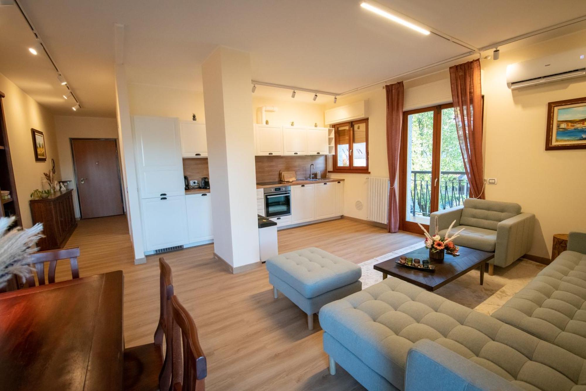 Residenza Lago Sereno Порто-Черезио Экстерьер фото