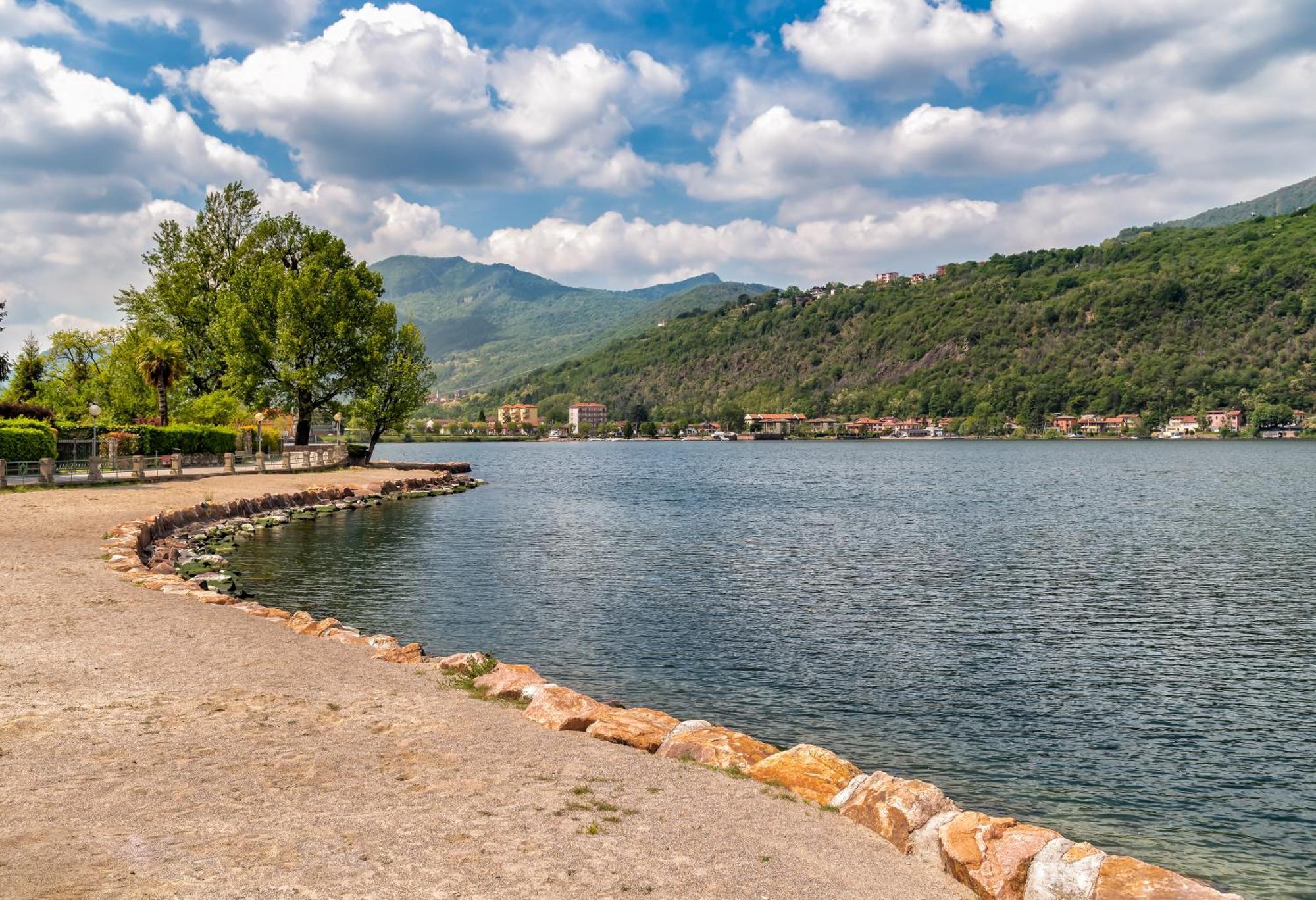 Residenza Lago Sereno Порто-Черезио Экстерьер фото